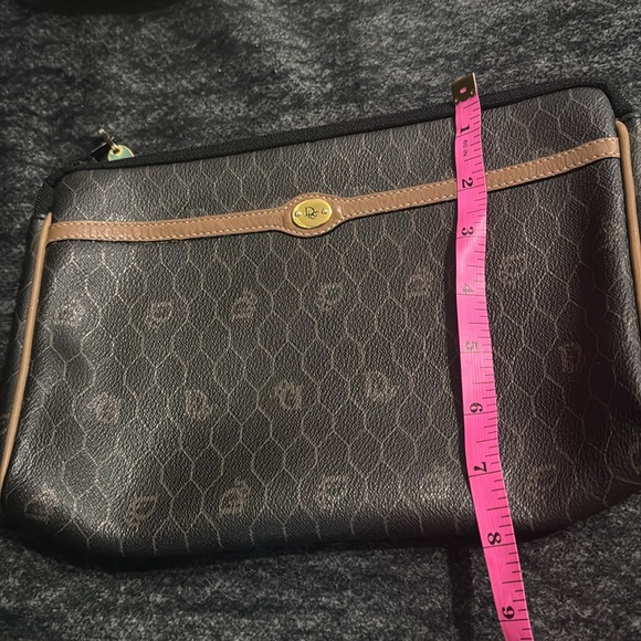 Dior Clutch - Picture 9 of 9